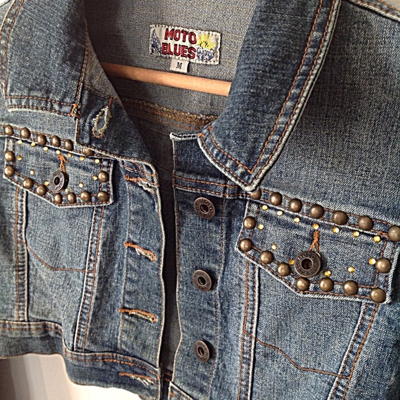 🌻 Embellished Late 90's Crop Denim Jacket 🌻 - Picture 2 of 6